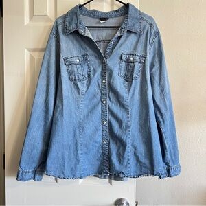 Torrid Medium Wash Long Sleeve Taylor Denim Button Up Down Shirt Top